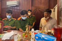 Cựu cán bộ công an “rửa tiền” giúp trùm buôn lậu Mười Tường thế nào?