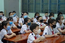 TP HCM có đến hơn 1.500 học sinh mồ côi vì COVID-19