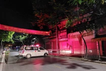 Xử phạt vợ chồng F0 ở Hải Dương không đeo khẩu trang, nhổ nước bọt