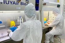 Long Biên thêm bé trai dương tính, Hà Nội 19 ca COVID-19 trong 24 giờ qua