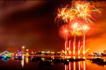 Tết Tân Sửu: Kỳ vọng năm mới 2021 đẩy lùi đại dịch COVID-19