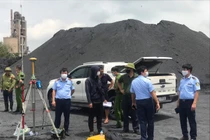 Than không rõ nguồn gốc chất cao như núi, cơ quan chức năng choáng váng