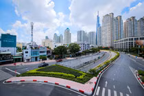 Cuộc sống ở TP HCM thế nào trước giờ giãn cách xã hội?