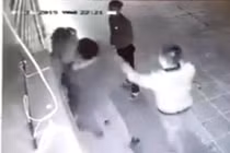 Tin nóng ngày 20/11: Hai cô gái trẻ giữa đêm bị hành hung ở Hà Nội