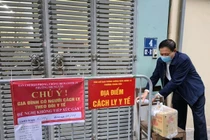 Hà Nội chưa cách ly F1 ở 4 quận “lõi”: Khó người… kiểm soát được dịch!