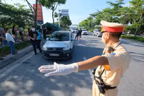 Chống người thi hành công vụ ở chốt COVID-19: Làm sao ngăn ngừa?