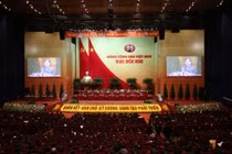 Đại hội Đảng lần thứ XIII nghe báo cáo về công tác nhân sự