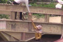 Nhân viên cảng vụ đường thủy nội địa “làm luật”: Truy trách nhiệm lãnh đạo?