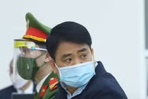 Ông Nguyễn Đức Chung: “Không biết có về đưa tiễn bố mẹ lúc ra đi hay không”