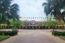 Nghệ An: Ăn cơm nắm, 12 học sinh tiểu học nhập viện cấp cứu