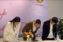 Hằng Du Mục, Quang Linh Vlogs cúi đầu nhận lỗi vụ quảng cáo lố