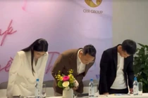 Hằng Du Mục, Quang Linh Vlogs cúi đầu nhận lỗi vụ quảng cáo lố