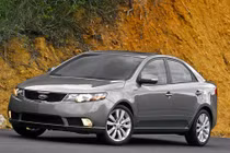 Kia vượt mặt “ông lớn” Toyota về độ “chiều” khách Việt