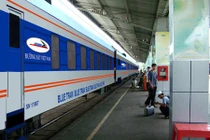 Không lo hết vé tàu đi Quảng Bình viếng Đại tướng