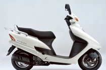 Kiểu chơi xe "dị thường" của dân Việt 