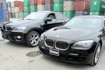 Hàng loạt xe giá “khủng” lậu lọt vào VN bằng đường nào?