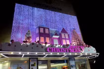 Những khu “đốt tiền” ở Hà Nội lộng lẫy dịp Giáng sinh 