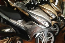 Vừa lộ diện, Airblade 125 hình phượng đã rớt giá “thảm“