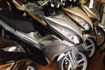 Vừa lộ diện, Airblade 125 hình phượng đã rớt giá “thảm“