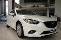 Mazda 6 giảm giá tới 50 triệu đồng
