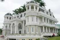 Biệt thự đáng ghen tỵ của đại gia Thủy sản Phương Nam