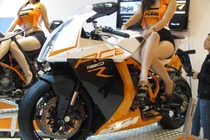 Siêu mô tô hơn 600 triệu đồng về Hà Nội