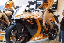 Siêu mô tô hơn 600 triệu đồng về Hà Nội