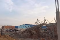 Khởi tố vụ án sập tường công trình Công ty AV Healthcare khiến 10 người chết 