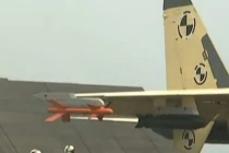 J-15 Trung Quốc thử nghiệm “sát thủ diệt hạm” YJ-83