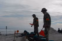 Diễn tập bắn đạn thật bảo vệ đảo Lý Sơn