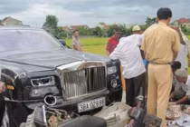 Vì sao chưa khởi tố đại gia Phantom Rồng đâm chết người?