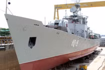 Việt Nam xây nhà máy sửa chữa tàu chiến ở Cam Ranh?