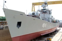 Việt Nam xây nhà máy sửa chữa tàu chiến ở Cam Ranh?