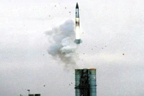 Israel phóng mục tiêu bay “nhử” S-300 Syria