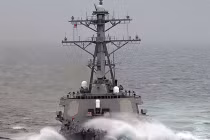 Nhận mặt chiến hạm Mỹ “chuẩn bị tấn công” Syria