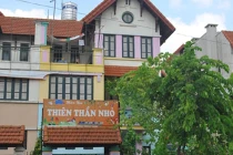 Vụ bé 1 tuổi tử vong: Nhà trường xin tự giải thể