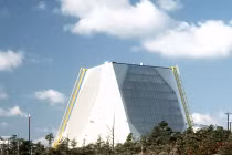 Đài Loan “phí tiền” mua radar chống tên lửa