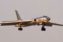 H-6 giúp Trung Quốc “công phá” chuỗi đảo thứ nhất