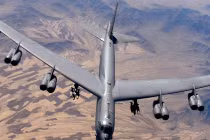 Mỹ nâng cấp kho bom cho “pháo đài bay” B-52
