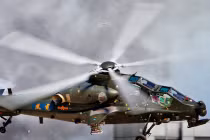 Xem trực thăng chiến đấu Z-10 Trung Quốc nhào lộn