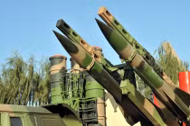 Tên lửa Trung Quốc dùng linh kiện Nhật Bản