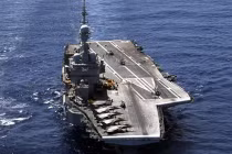 Pháp triển khai tàu sân bay hạt nhân tới gần Syria