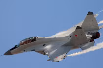 Xem “chim sắt khủng” ồ ạt đổ về Moscow