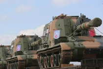 Xe tăng, máy bay, 1.500 lính TQ sang Nga tập trận