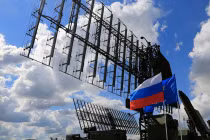 Báo TQ quan tâm loại radar có thể “bắt sống” J-20