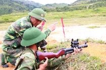 Ảnh QS cuối tuần: súng phóng lựu “mới” của VN