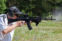 Quân đội Nga “hắt hủi” súng trường AK-12