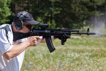 Quân đội Nga “hắt hủi” súng trường AK-12