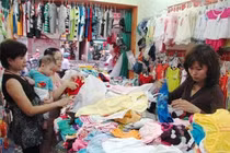 Chất độc trong quần áo trẻ em thương hiệu nổi tiếng