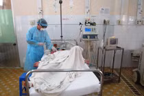 Cặp song sinh dính liền ở TP.HCM: vĩnh biệt Phi Phụng 